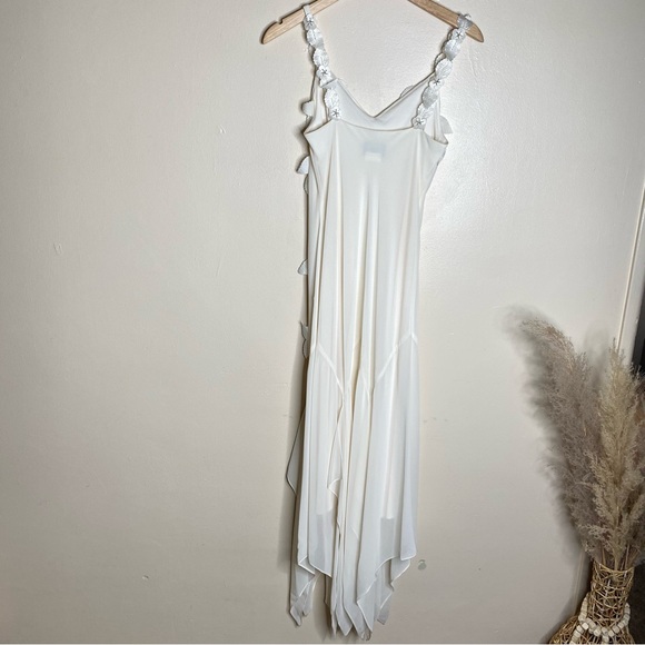 SOLD-VINTAGE XSCAPE BEADED FLORAL APPLIQUÉ FAIRY DRESS WITH SHARKBITE HEM - Picture 13 of 16